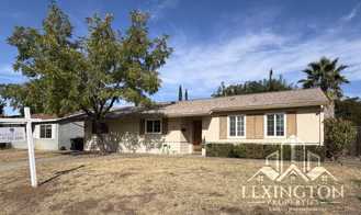 1320 Shadowglen Rd - Photo 1 of 1