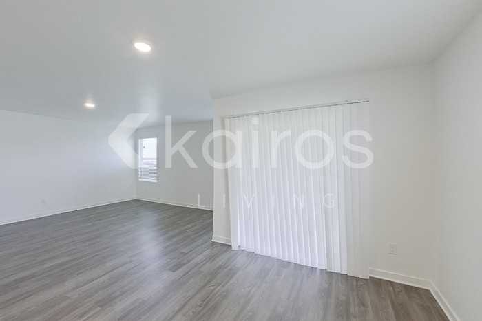 133 George Oxford Dr - Photo 5 of 23