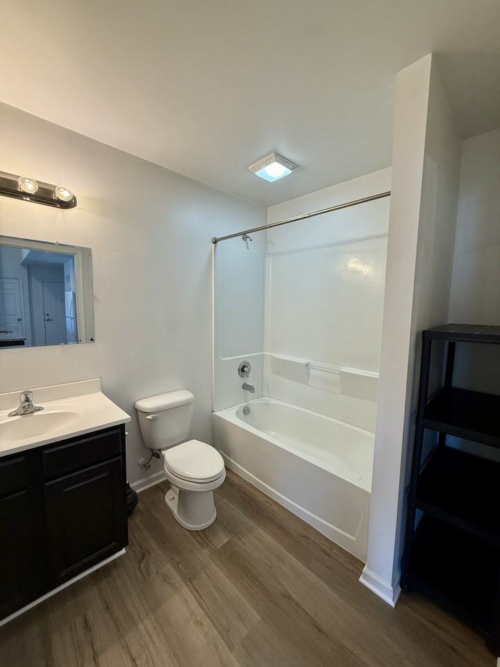 480 Main St #1000B - Photo 6 of 24