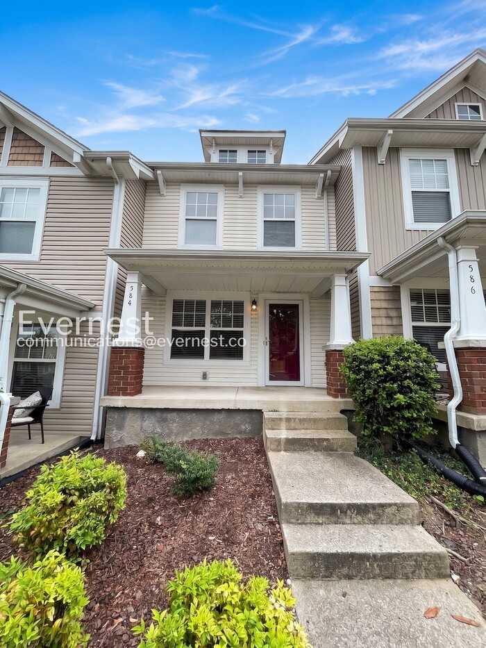 584 Flintlock Ct