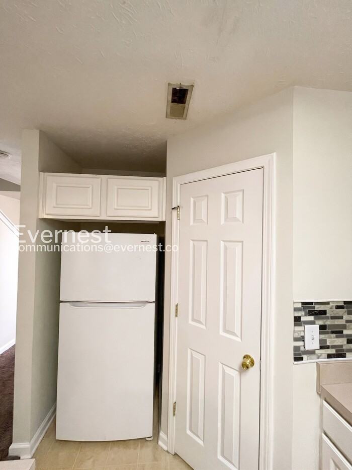584 Flintlock Ct - Photo 5 of 27