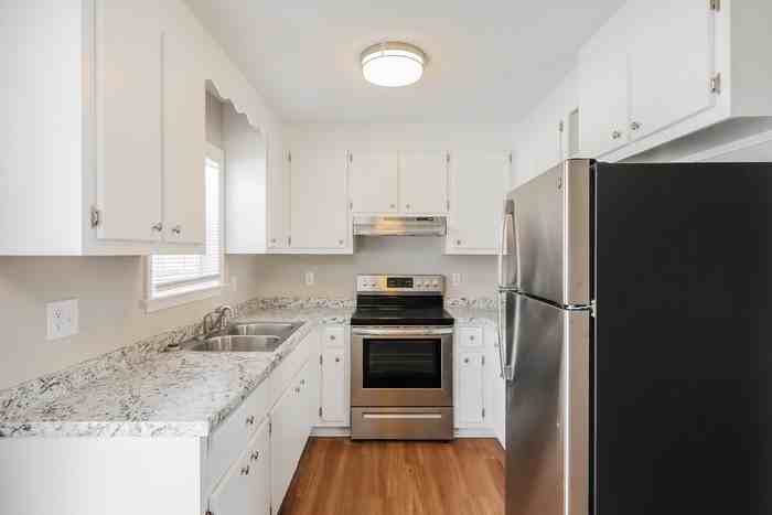307 Alice Ave - Photo 6 of 12