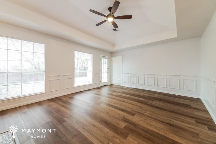 5224 Gaelic Ct - Photo 4 of 15