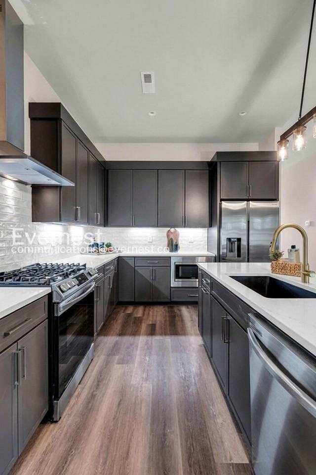1084 Noble Loop #12 - Photo 3 of 28
