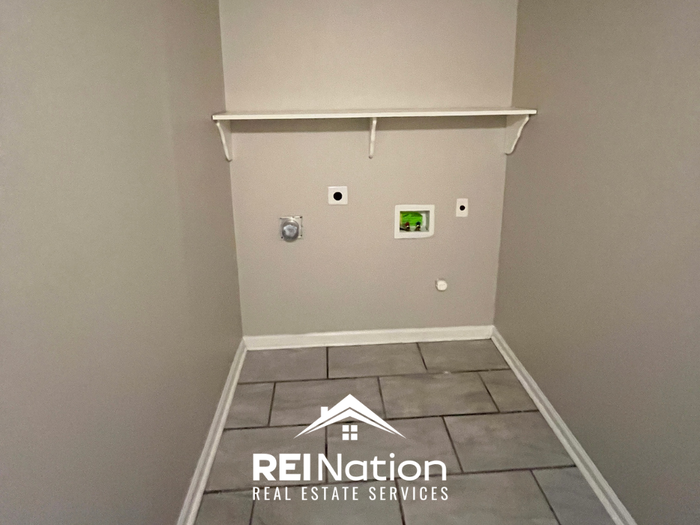 1474 Janis Dr - Photo 6 of 26