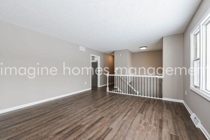 2386 Haverhill Rd - Photo 4 of 16