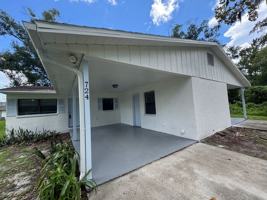 featured image of 724 W Alamo Dr
