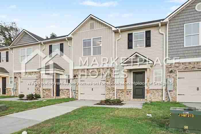 4161 Hudson Ct Sw - Photo 2 of 23