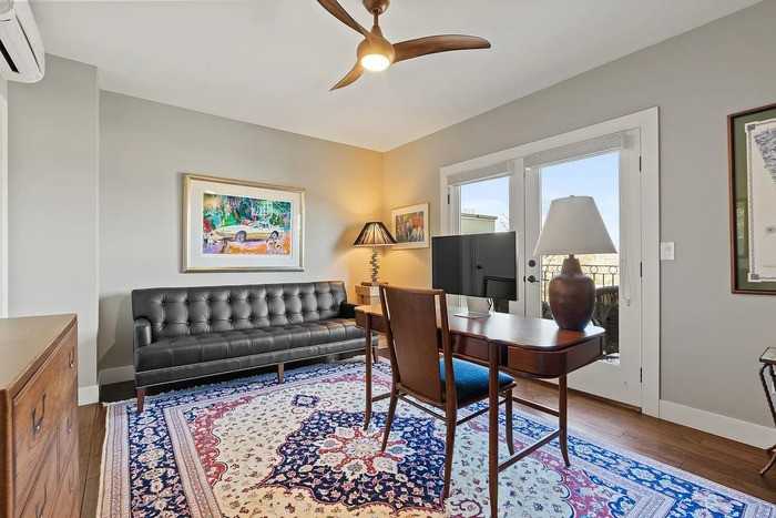 1405 W Water Ave #1405 - Photo 3 of 17