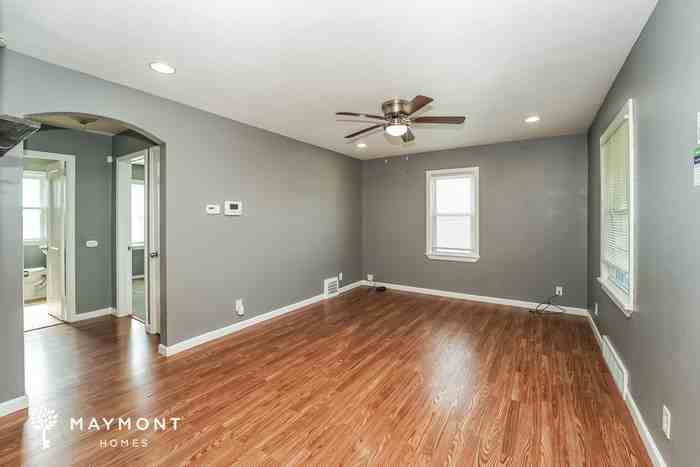 5235 W 50th St - Photo 6 of 14