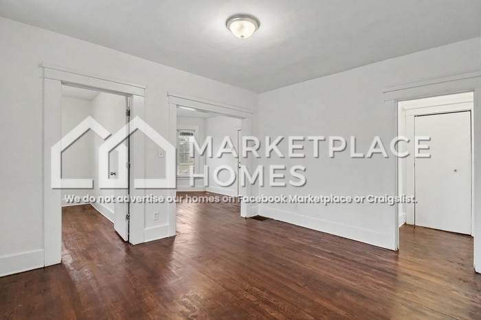 2504 Ferry Park St #1 - Photo 7 of 22