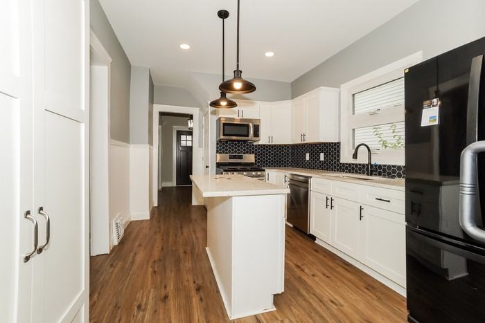 4004 Poe Ave - Photo 5 of 14