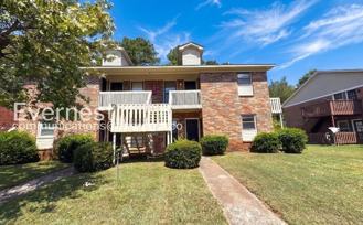 4424 Bonnell Dr Nw #D - Photo 1 of 1