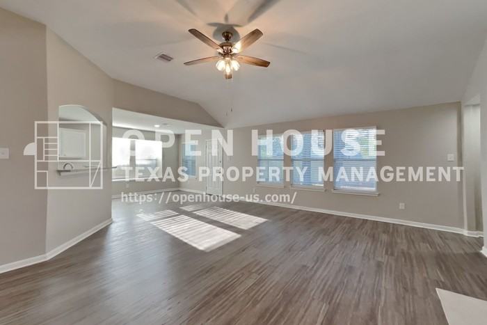 10 Wimberly Way - Photo 5 of 23