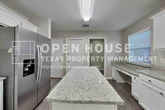 10 Wimberly Way - Photo 6 of 23