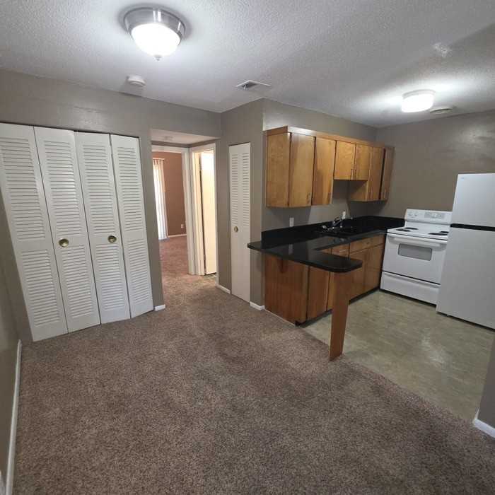 23 N Riley St #216 - Photo 7 of 14
