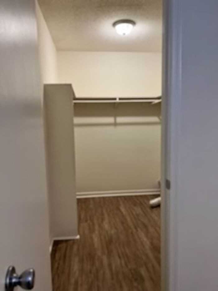 534 Michael St - Photo 6 of 27