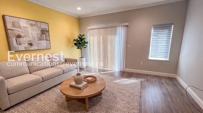 1256 Detroit Ave #2 - Photo 3 of 40