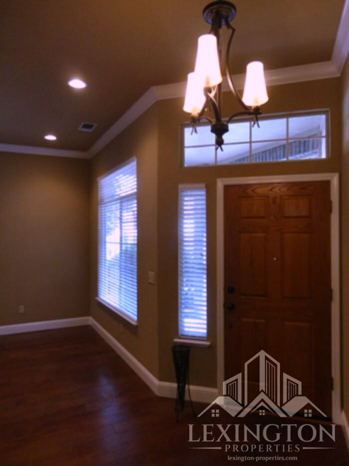 123 Ashcat Way - Photo 2 of 21