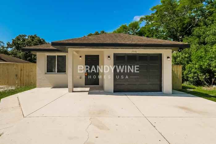 2516 34th Ave E - Photo 2 of 24