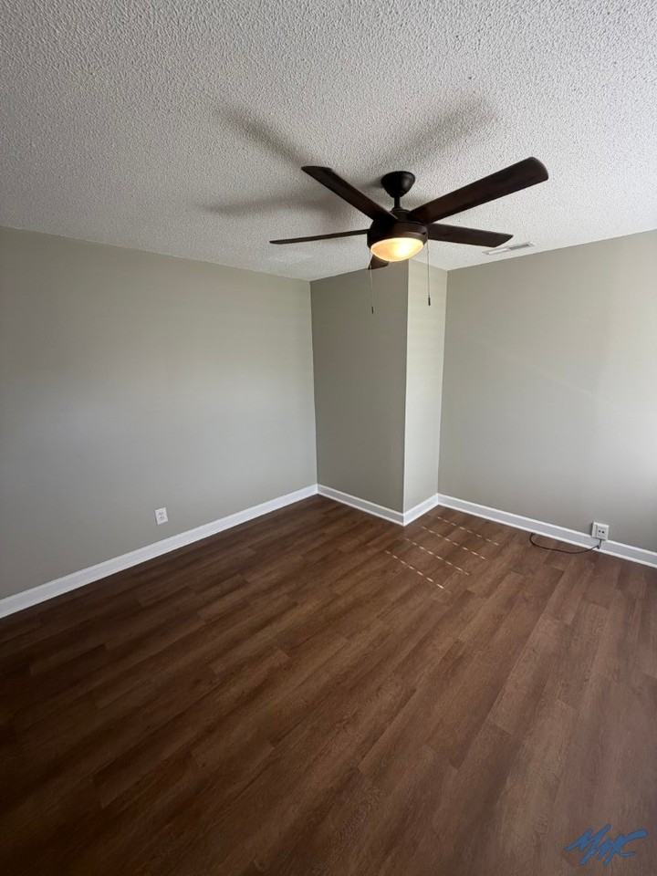 1107 White Blvd - Photo 2 of 19
