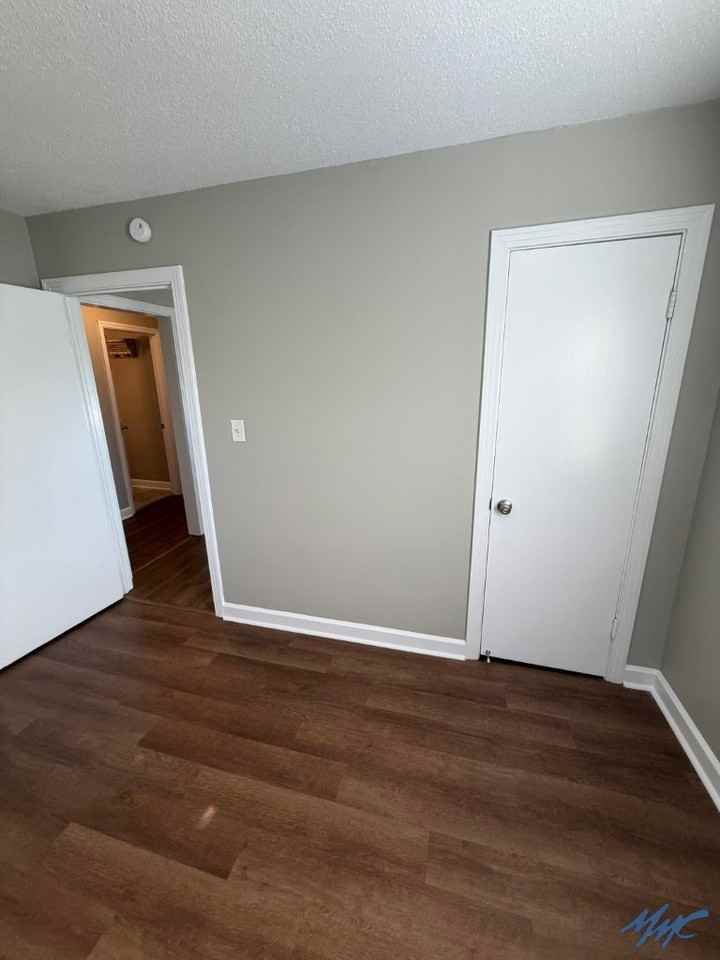 1107 White Blvd - Photo 4 of 19