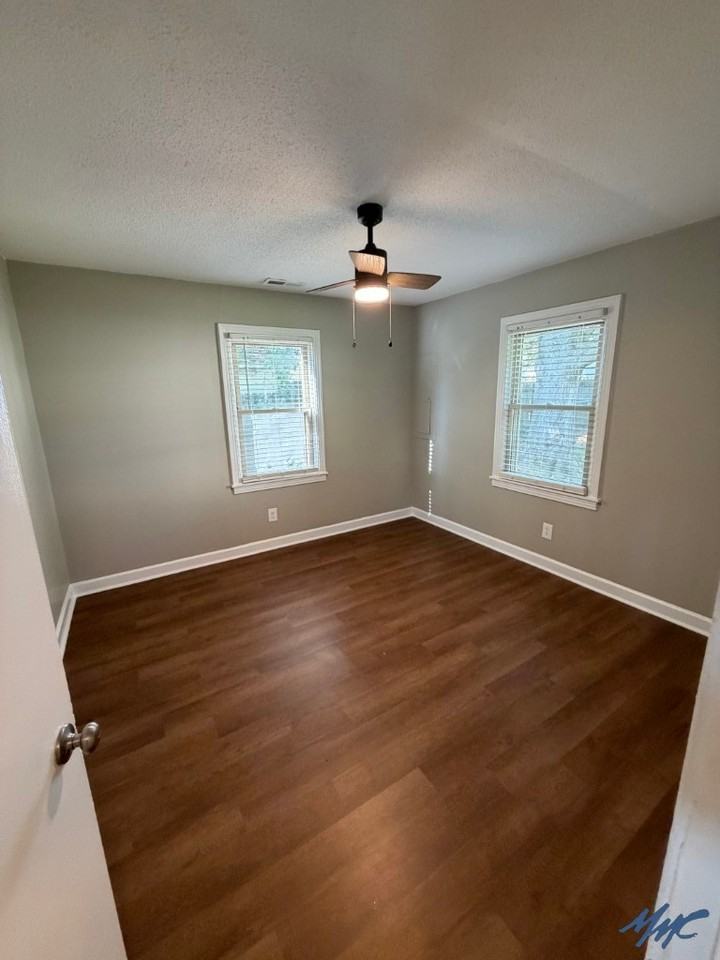 1107 White Blvd - Photo 6 of 19