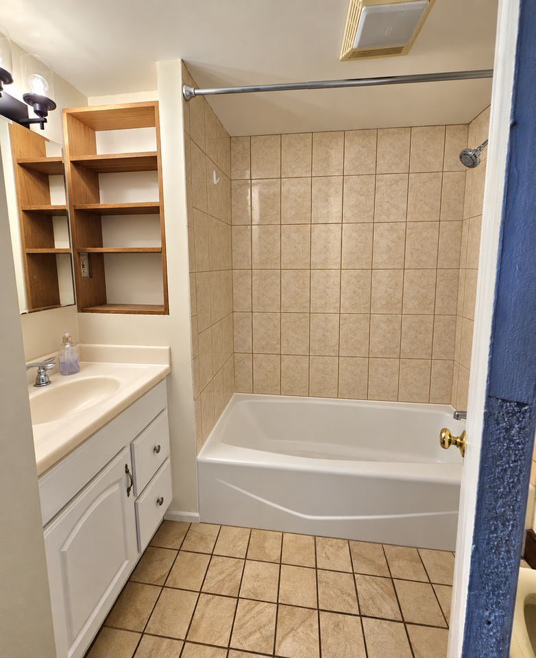 57 Lawrence St #1 - Photo 4 of 11