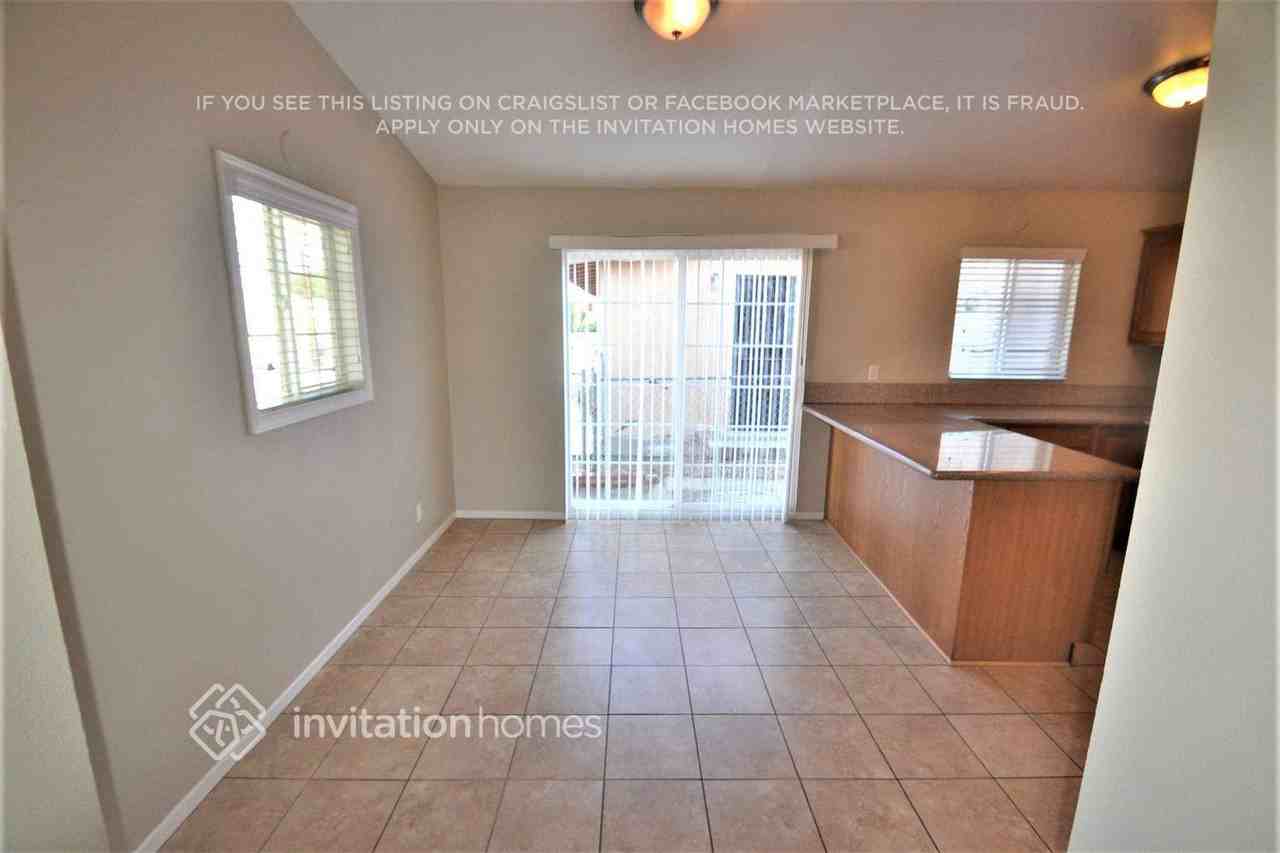 15384 Eleanor Ln - Photo 3 of 8