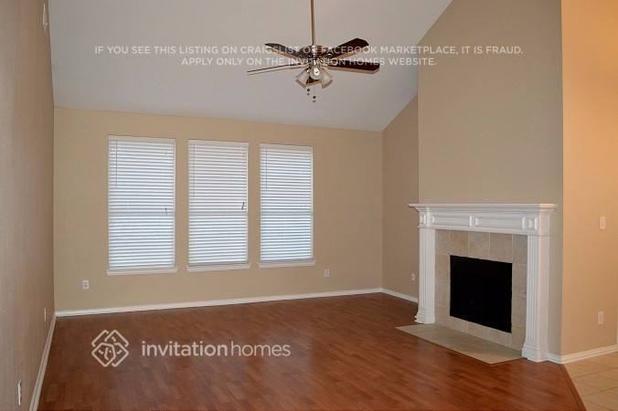 6594 Scottsdale Way - Photo 3 of 23