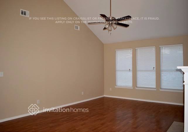 6594 Scottsdale Way - Photo 4 of 23