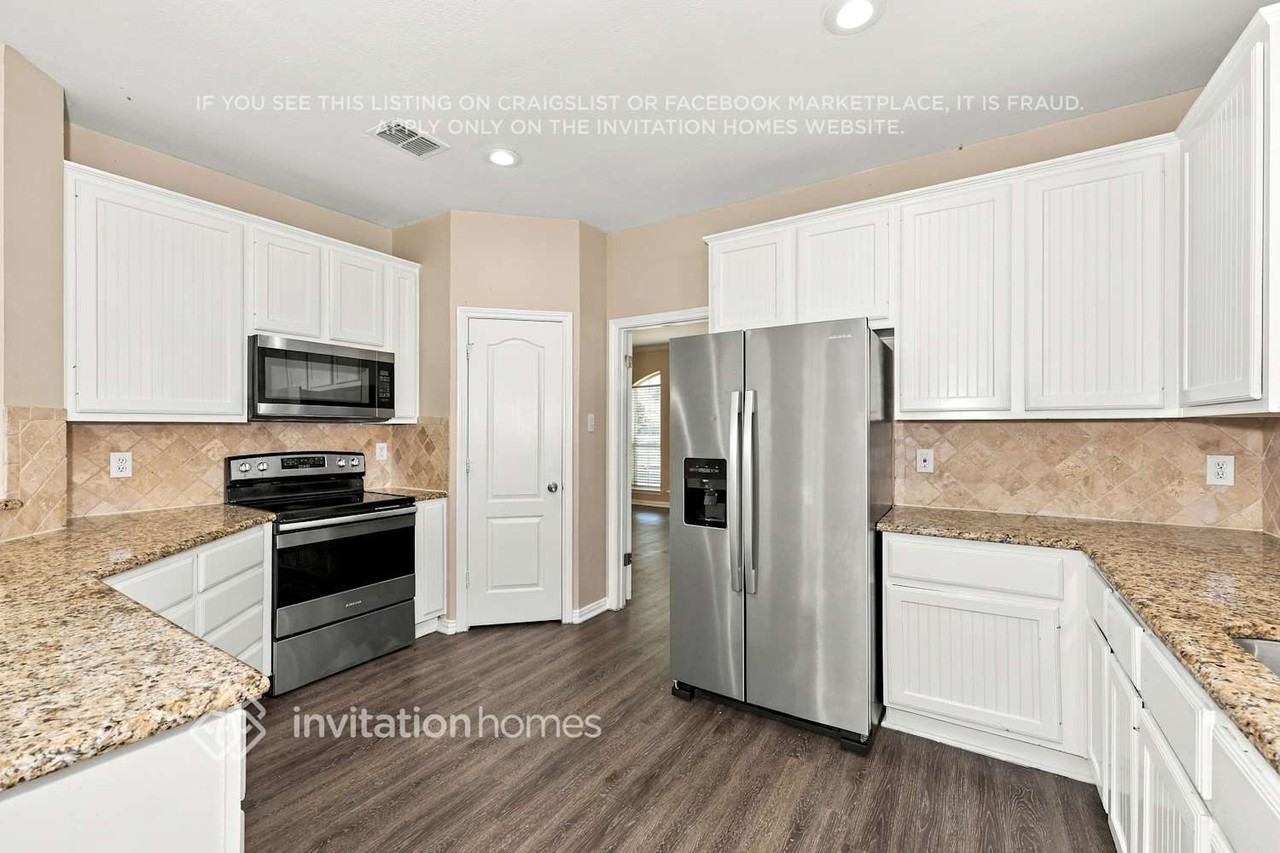 4634 Lincolnshire Dr - Photo 7 of 18