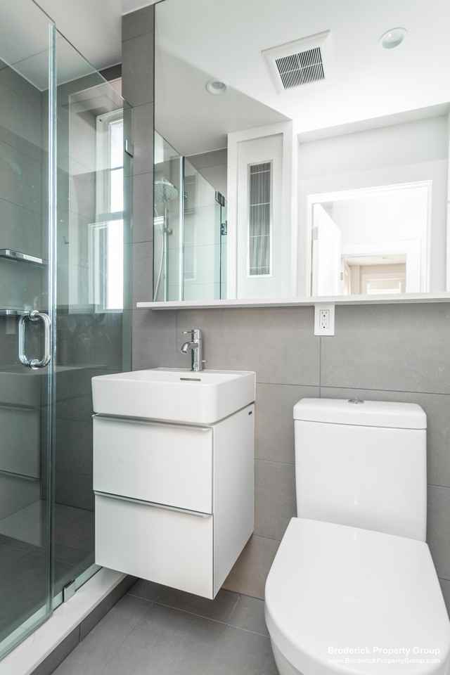 17A Forest St #32 - Photo 4 of 14