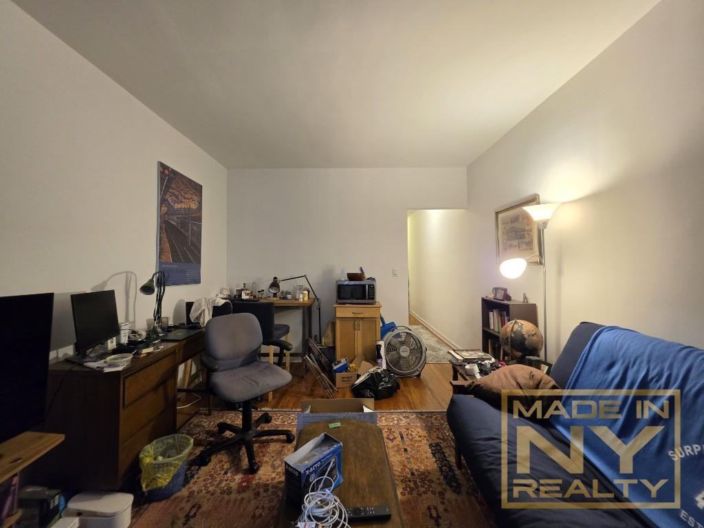 171 E 77th St #4D - Photo 2 of 8