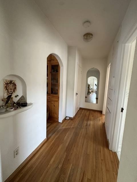 1313 Robbins St #1 - Photo 3 of 9