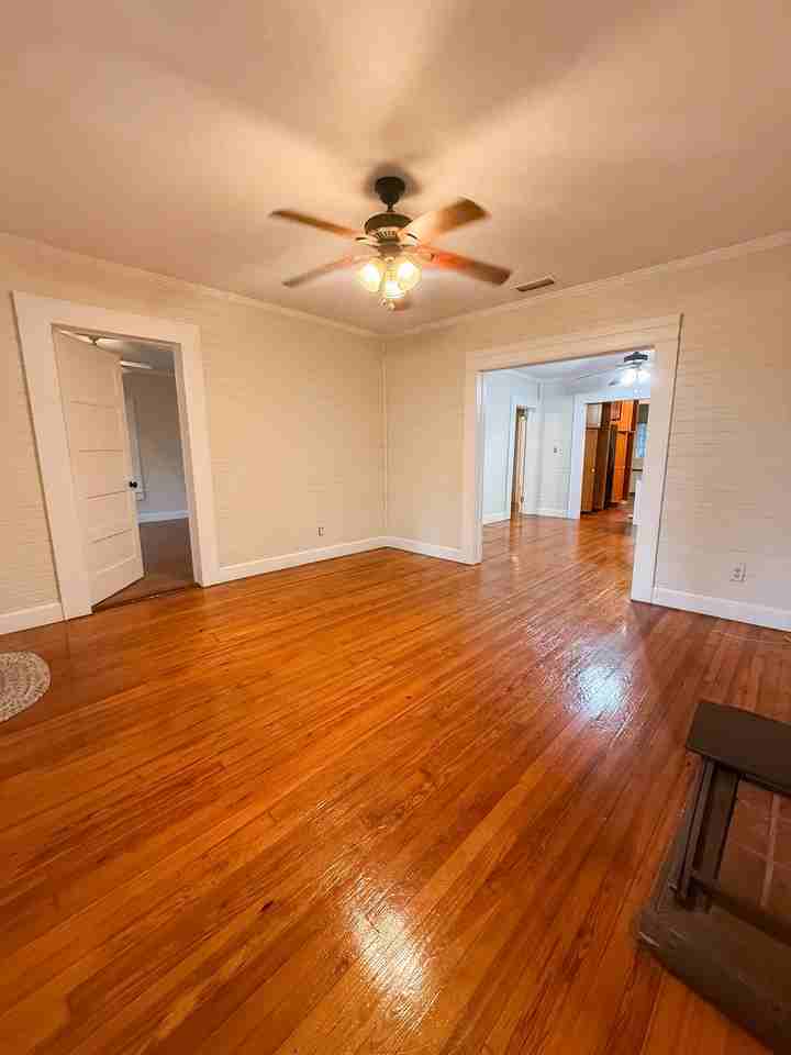 1318 N Bronough St #1 - Photo 7 of 24