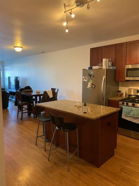 2000 W Warren Blvd #4SE - Photo 3 of 11