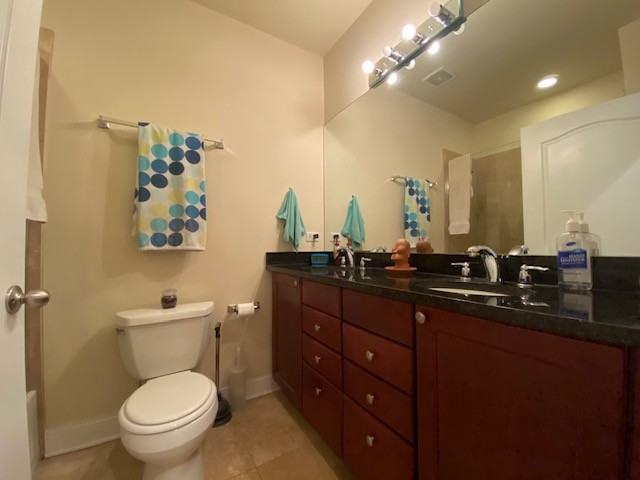2000 W Warren Blvd #4SE - Photo 6 of 11