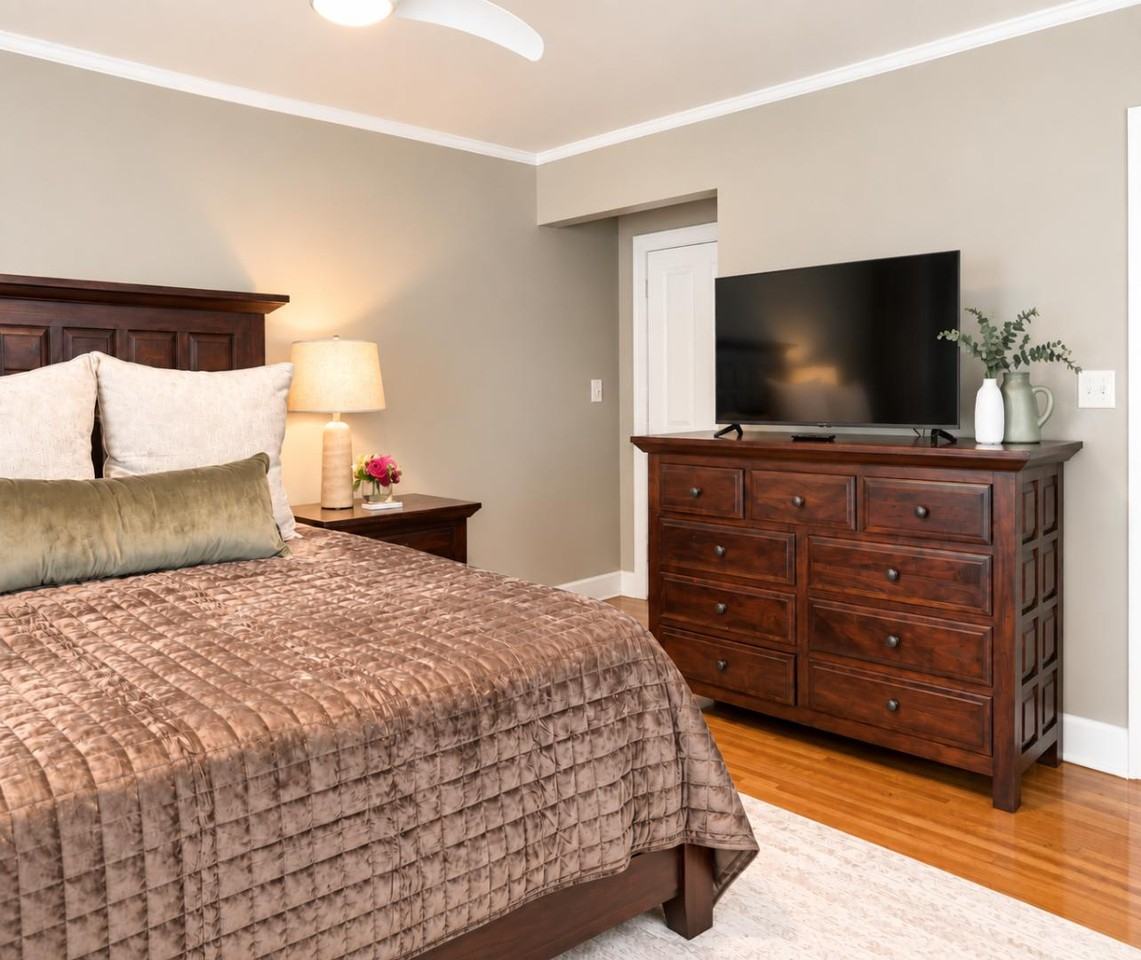 123 S 53rd St - Photo 6 of 11