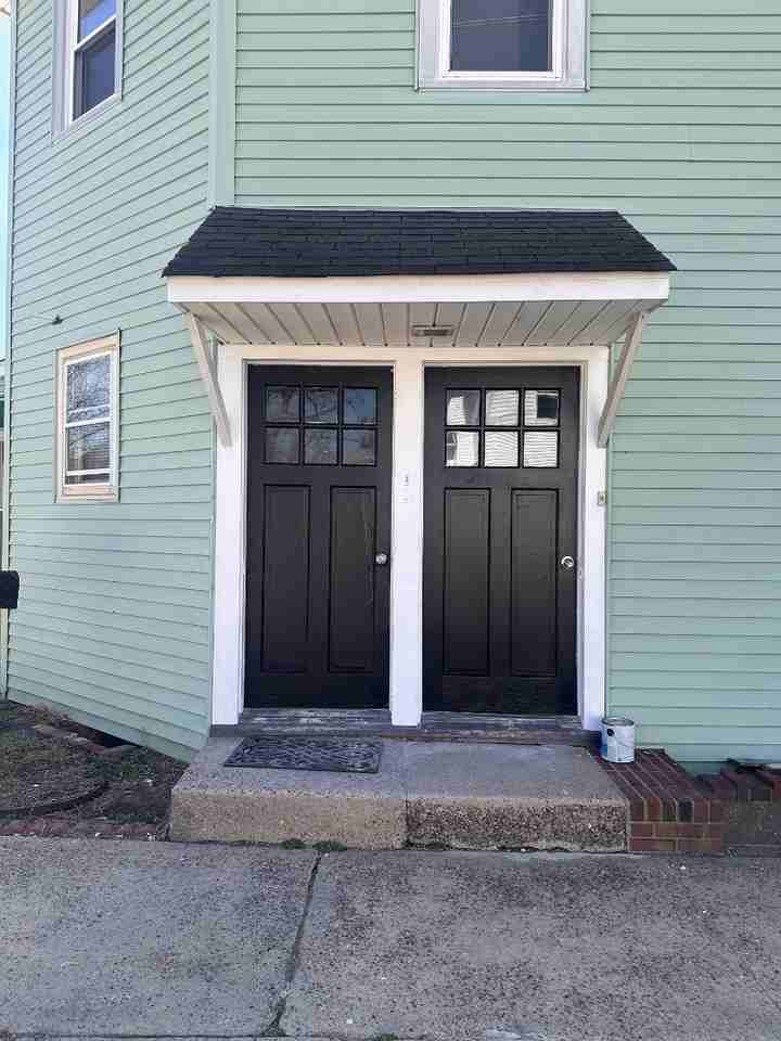 503 N Delaware St - Photo 6 of 10