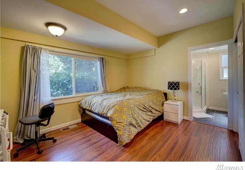 3249 34th Ave W #1 - Photo 6 of 25