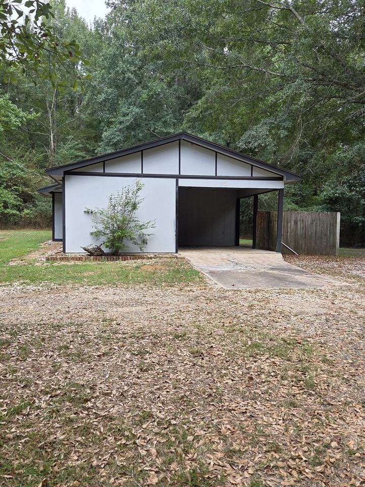 301 Brown Rd #1 - Photo 2 of 8