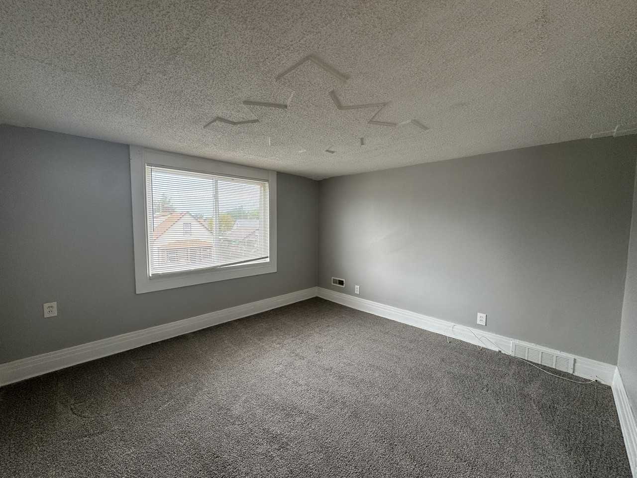 3415 12th - 2 #2 - Photo 6 of 11