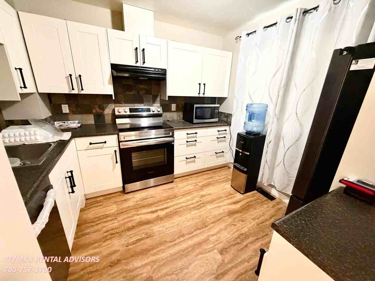 9619 180 St Nw - Photo 4 of 22