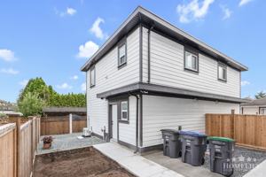 featured image of 15371 94 Ave