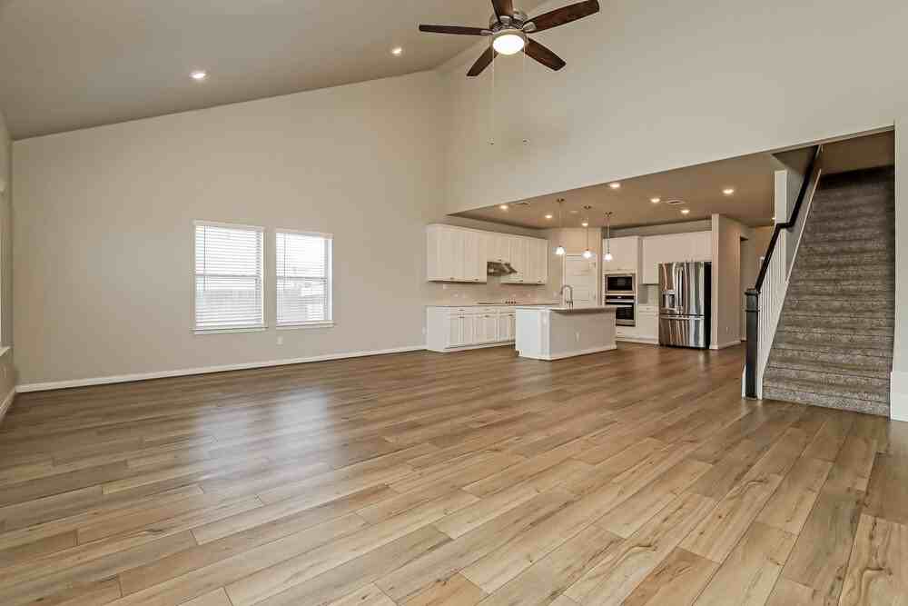 304 Shelton Pass - Photo 6 of 17