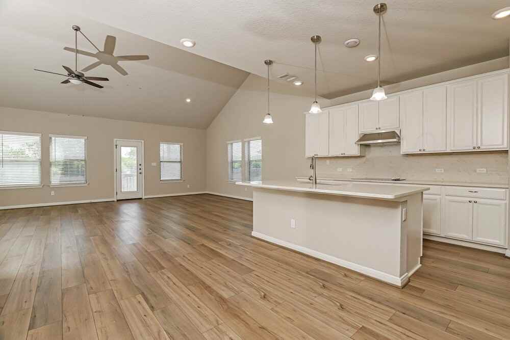 304 Shelton Pass - Photo 7 of 17