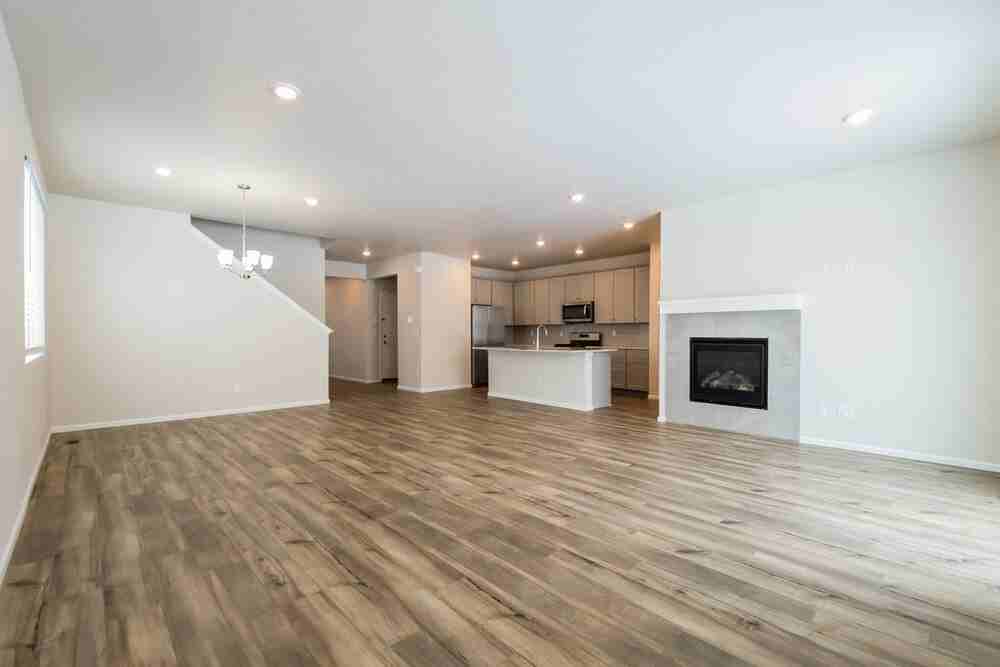 9232 Rifle St - Photo 5 of 18