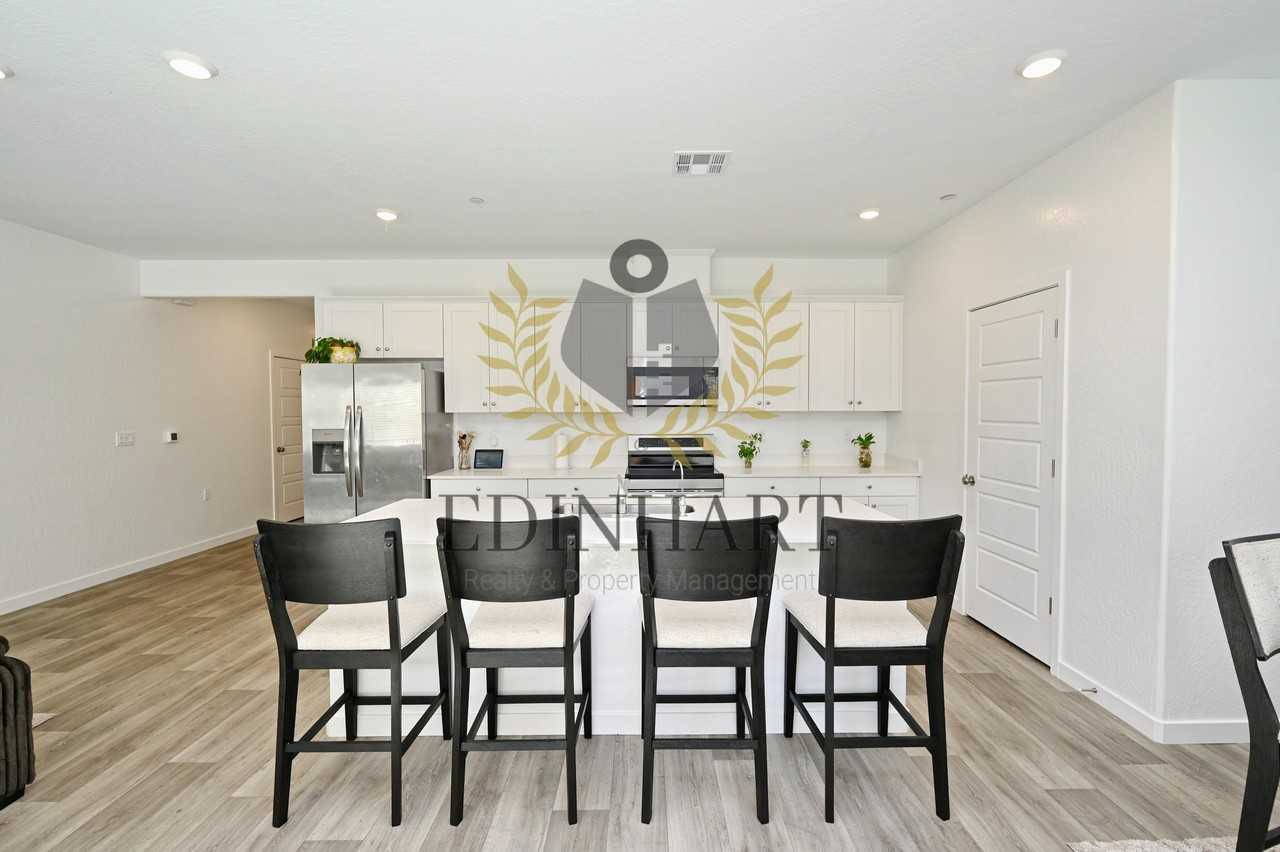 946 Rubcom Rd W #1 - Photo 4 of 50
