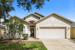featured image of 409 Delwood Breck St